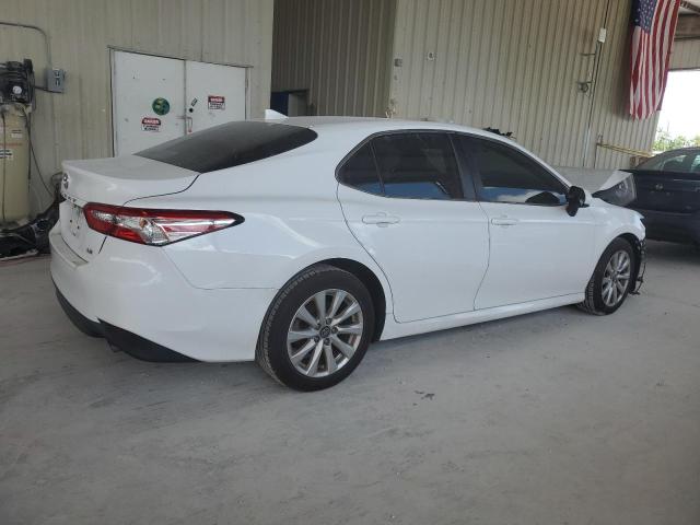  TOYOTA CAMRY 2019 White
