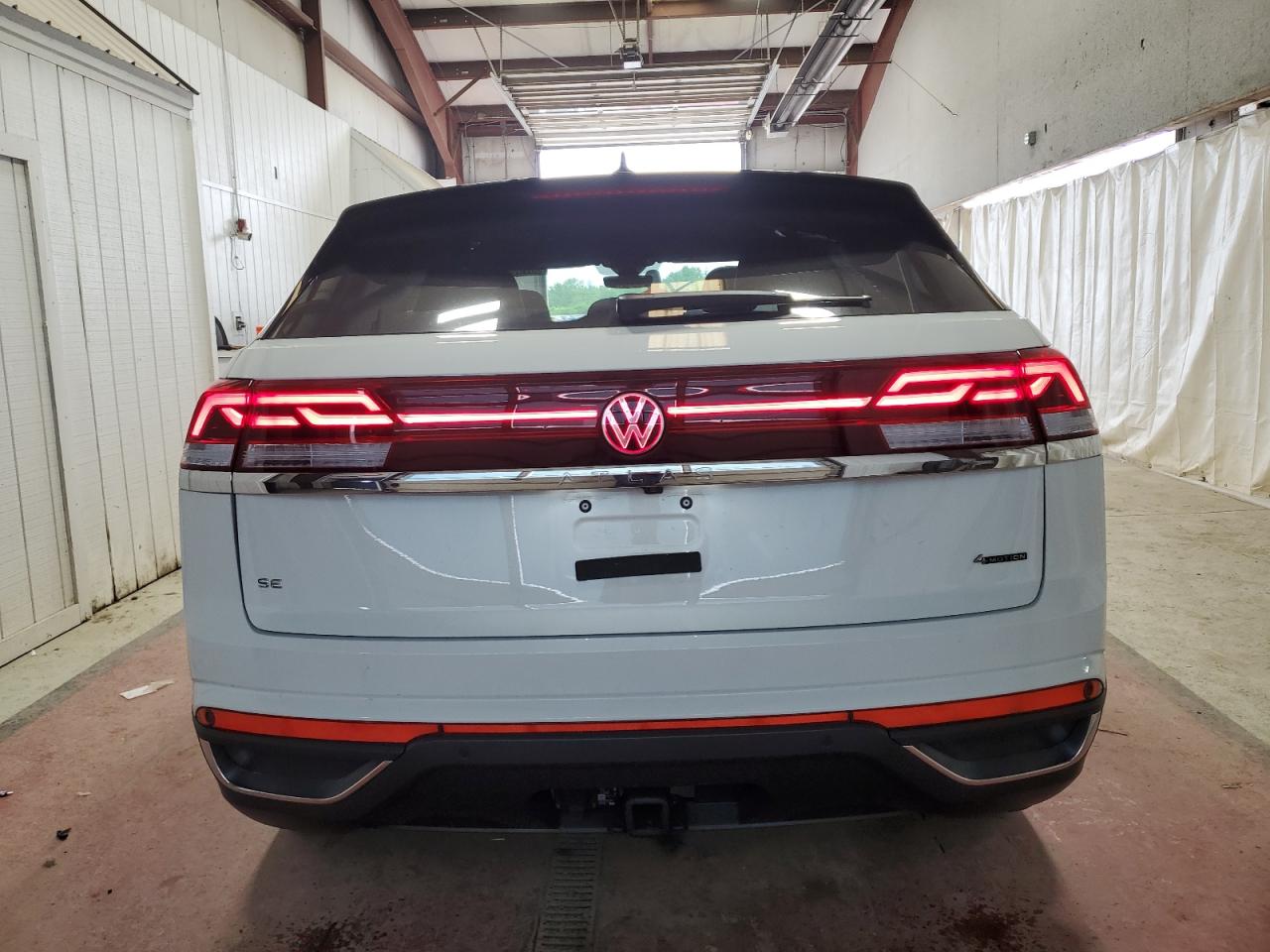 2025 Volkswagen Atlas Cross Sport Se VIN: 1V2KE2CA4SC220686 Lot: 60700075