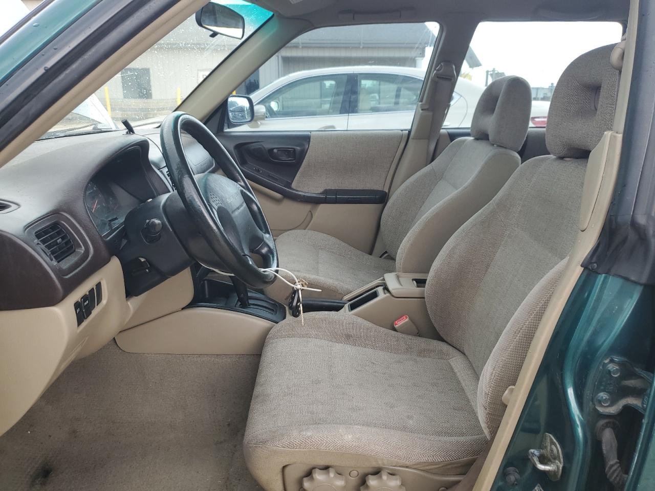 2001 Subaru Forester L VIN: JF1SF63531H754133 Lot: 62313635