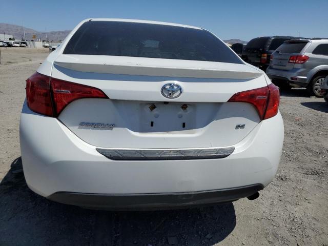 Sedans TOYOTA COROLLA 2017 White