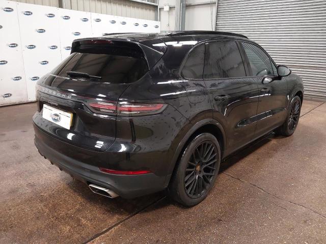 2019 PORSCHE CAYENNE V6