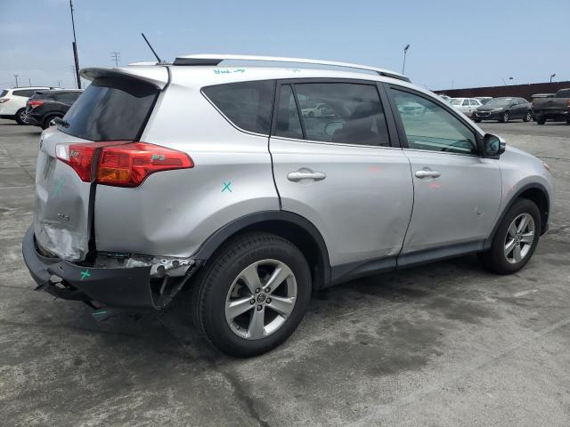  TOYOTA RAV4 2015 Srebrny