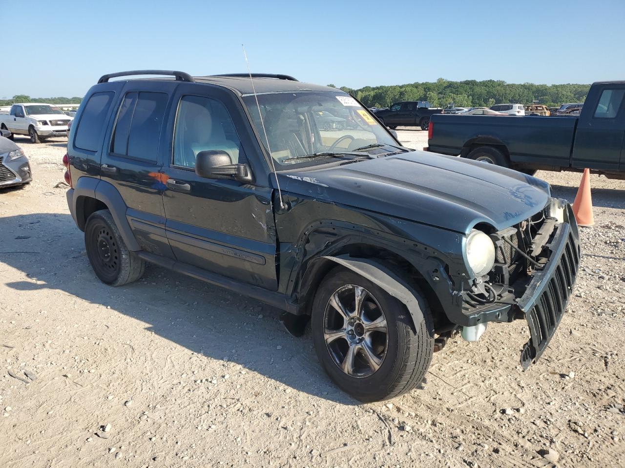JEEP LIBERTY 2005 VIN 1J4GL48KX5W519705 zdjęcie 4
