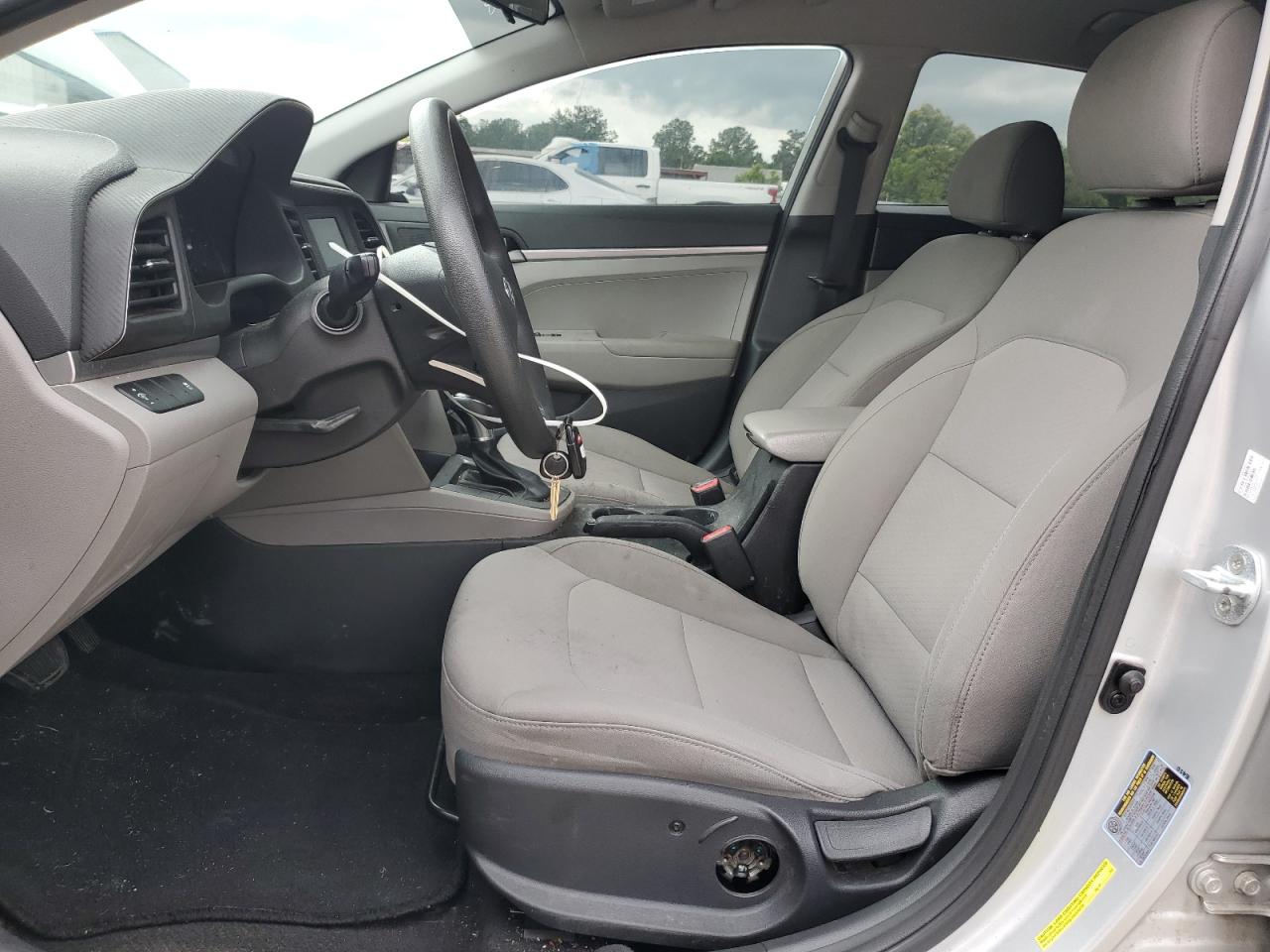 2019 Hyundai Elantra Se VIN: 5NPD74LF8KH466186 Lot: 61755365