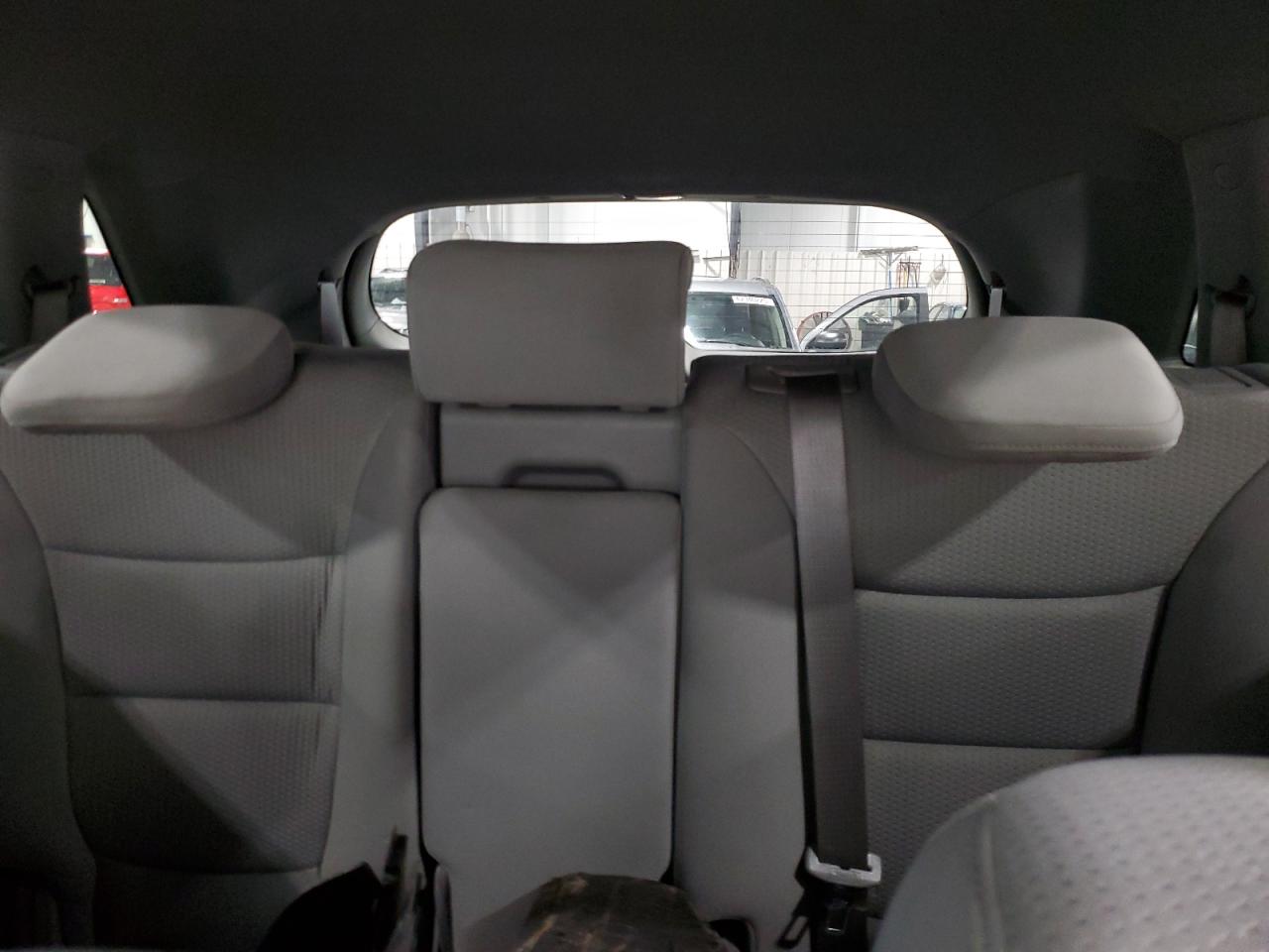 KIA SORENTO 2011 VIN 5XYKTDA27BG048311 фото 10