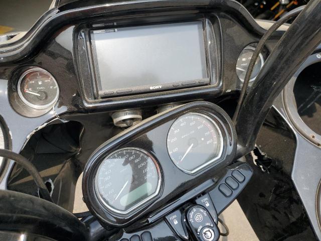  HARLEY-DAVIDSON FL 2019 Чорний
