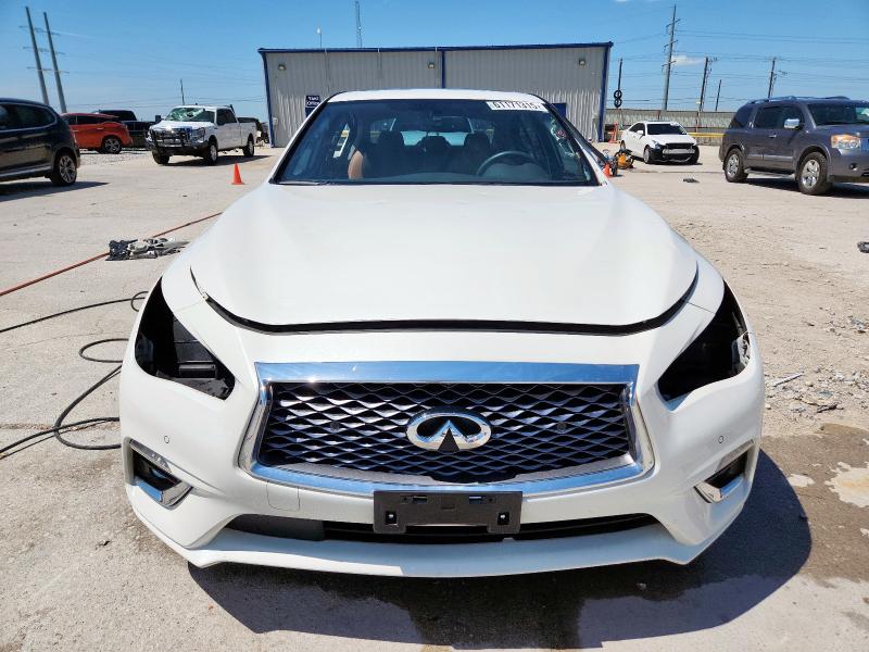  INFINITI Q50 2024 Biały