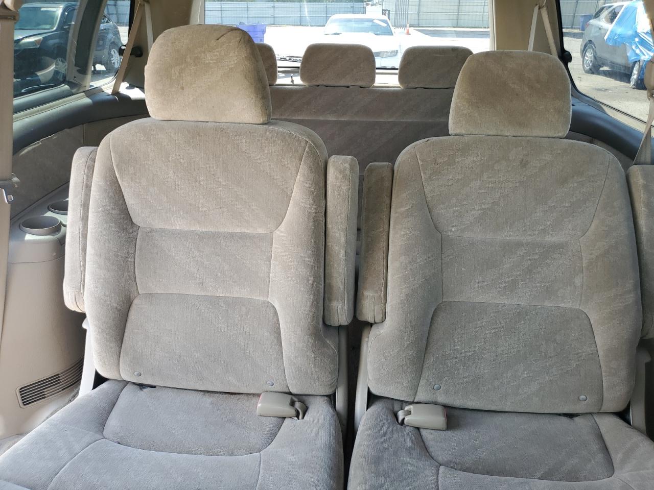 2002 Honda Odyssey Ex VIN: 5FNRL18612B000977 Lot: 61269615