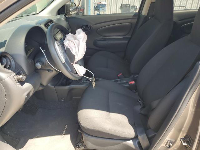  NISSAN VERSA 2015 Угольный