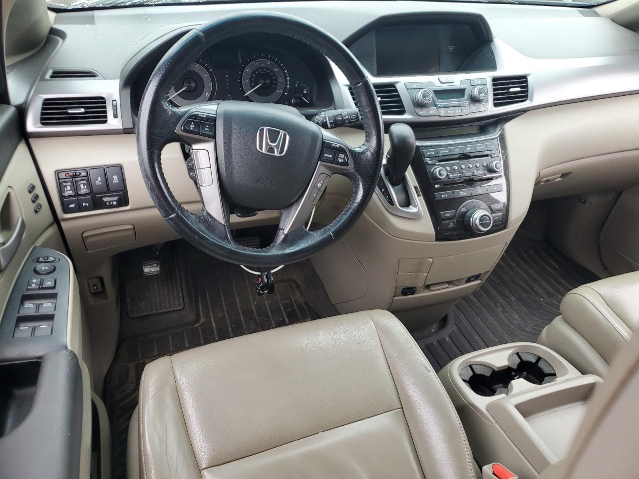 HONDA ODYSSEY 2013 VIN 5FNRL5H96DB014152 фото 8