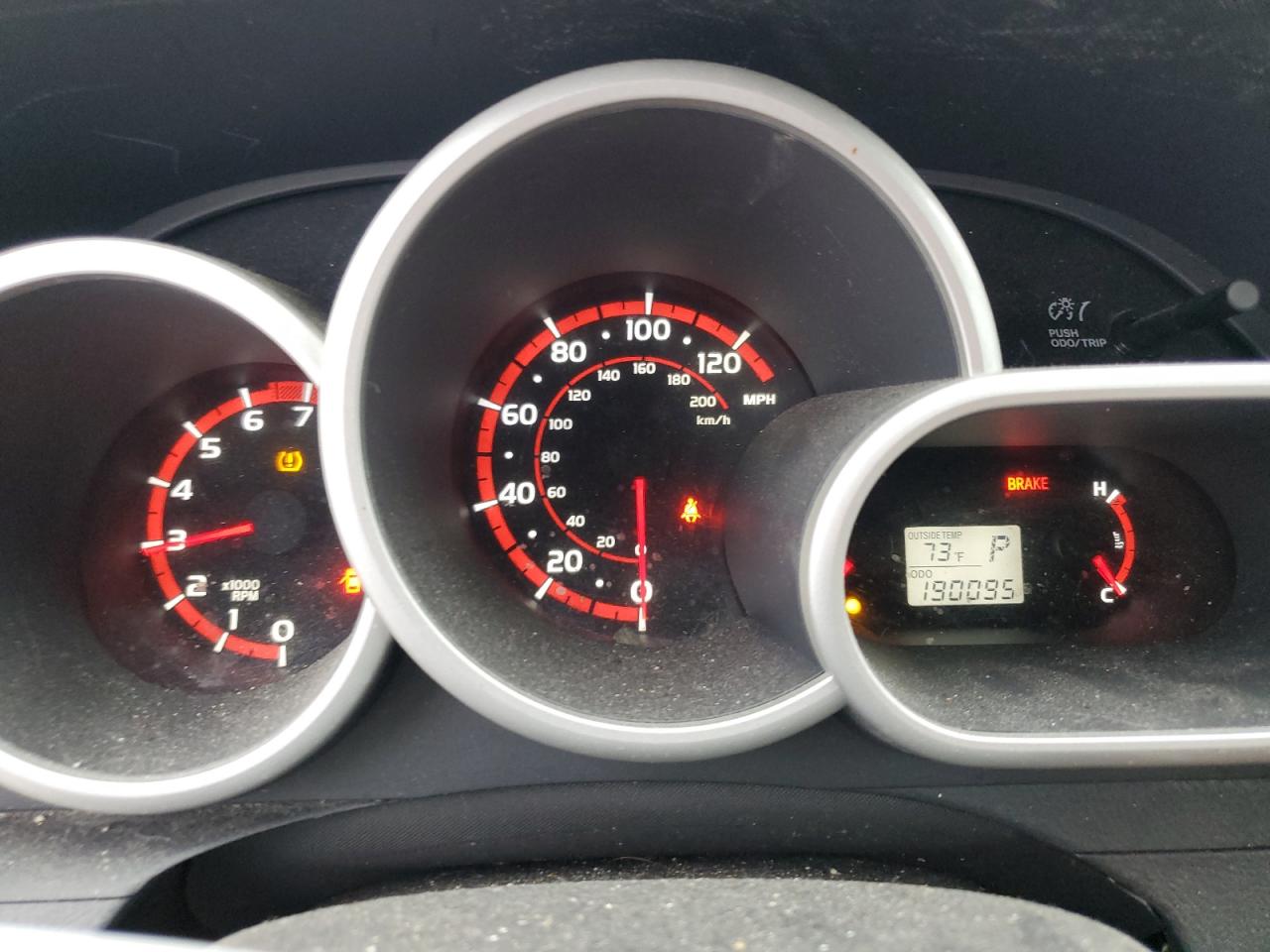 2010 Pontiac Vibe VIN: 5Y2SP6E86AZ407162 Lot: 62556485