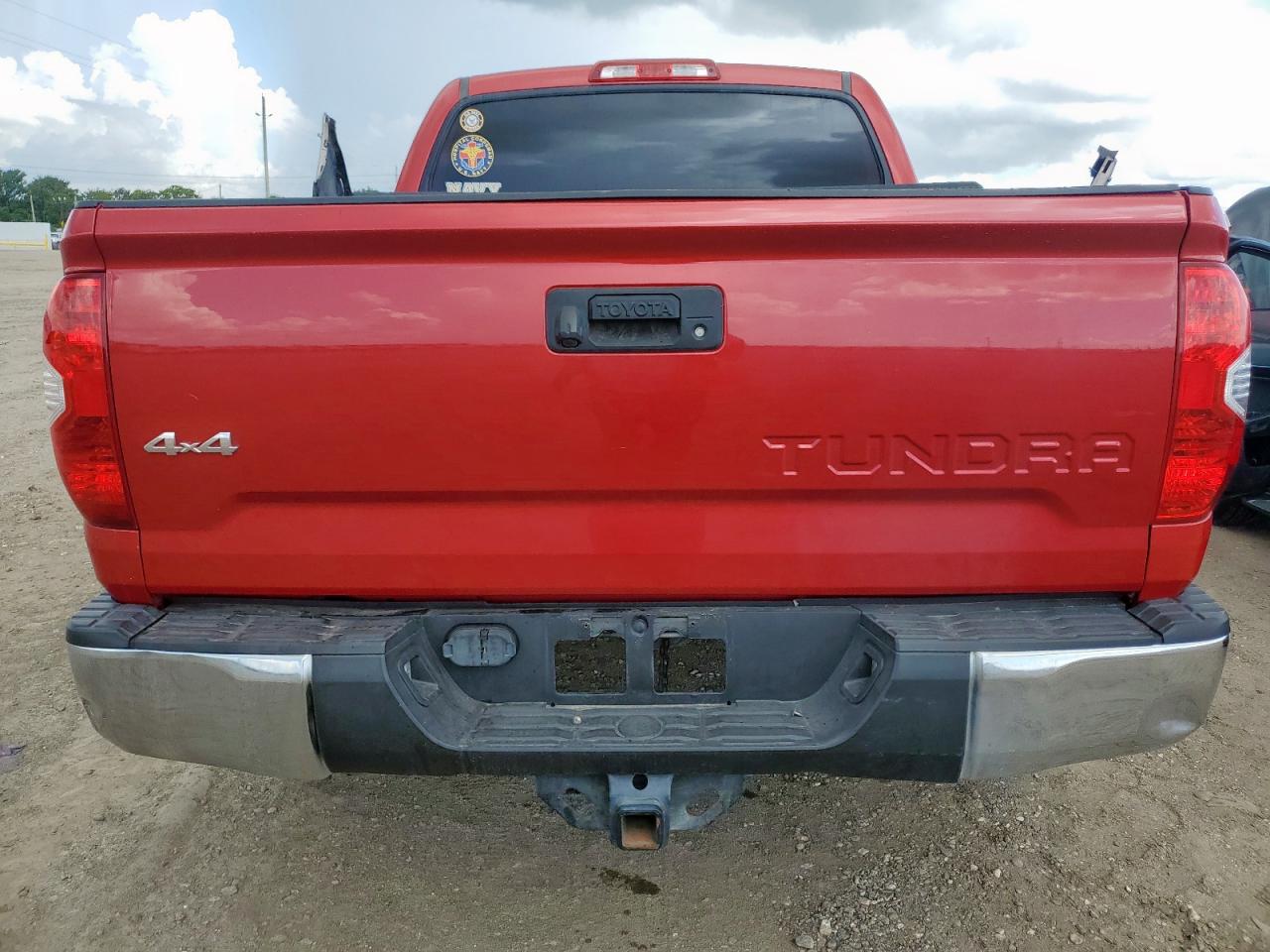 TOYOTA TUNDRA 2017 VIN 5TFDW5F19HX634083 photo 6