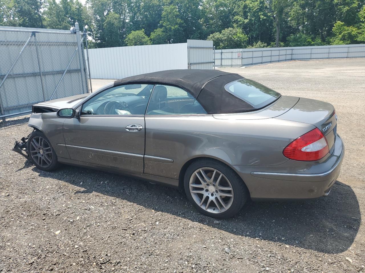 2009 Mercedes-Benz Clk 350 brown null gas WDBTK56F79T104849 photo #3