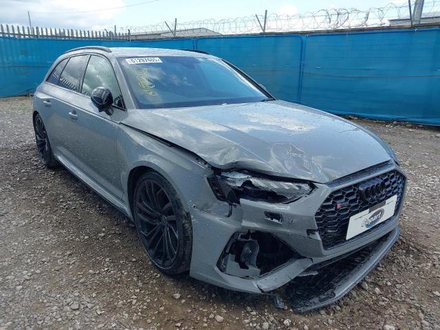2023 AUDI RS 4 CARBO