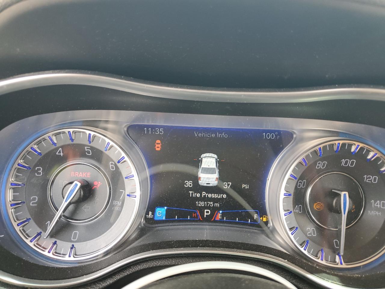 2018 Chrysler 300 Touring VIN: 2C3CCAAG1JH338529 Lot: 62838645