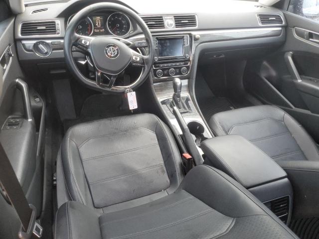 Sedans VOLKSWAGEN PASSAT 2016 Gray