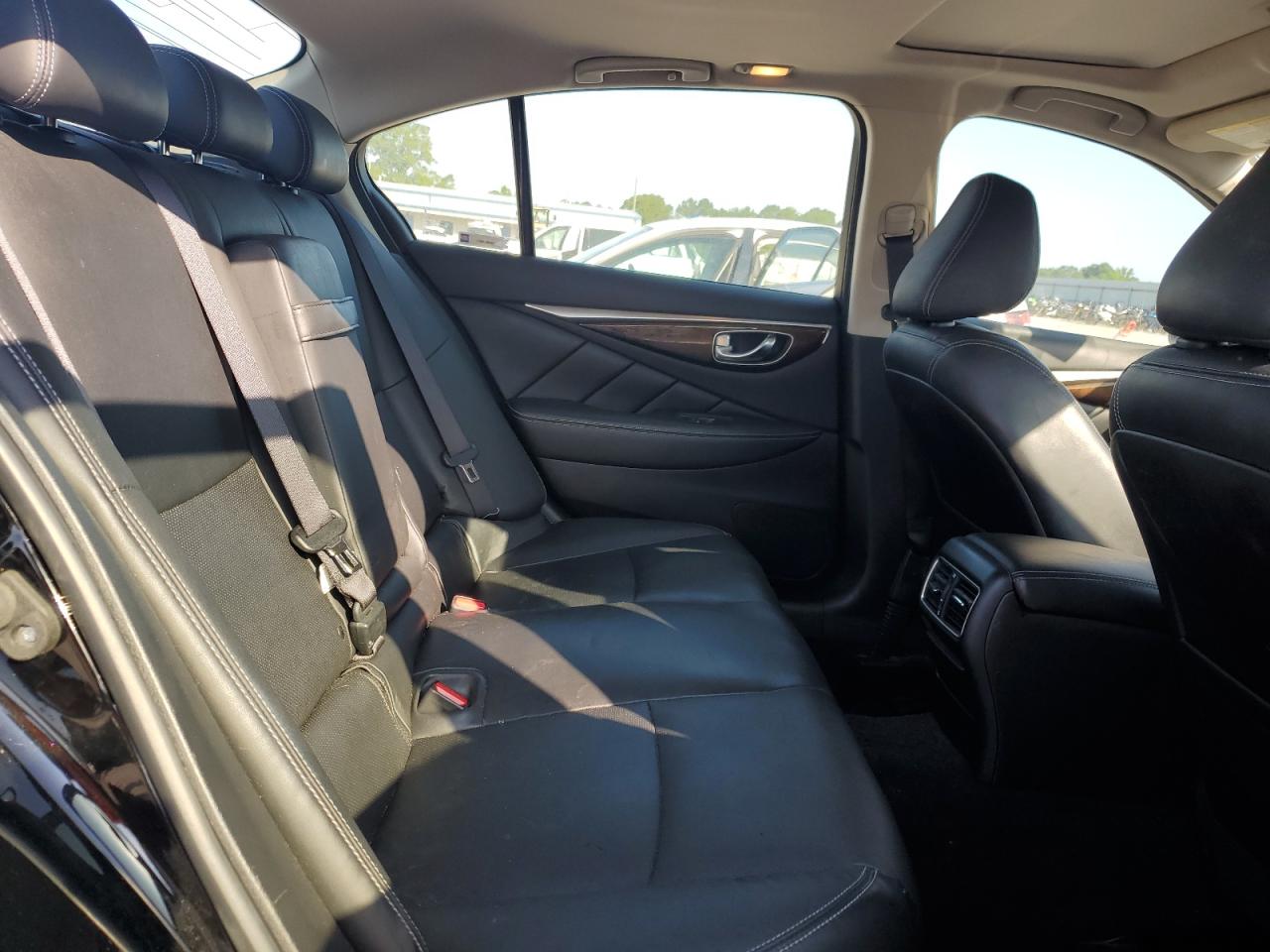 2018 Infiniti Q50 Luxe VIN: JN1EV7AR6JM433204 Lot: 61894795