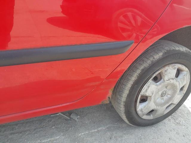 2004 TOYOTA COROLLA T2