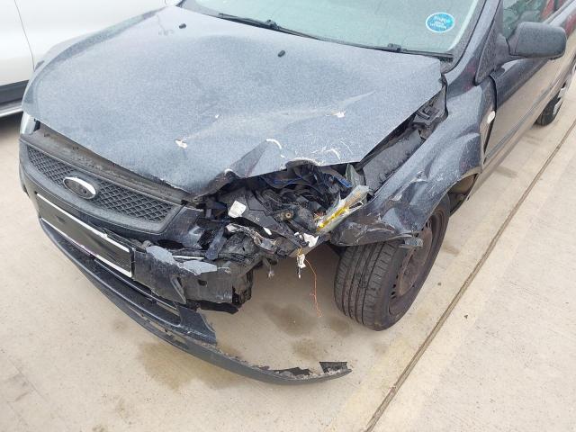 2006 FORD FOCUS LX