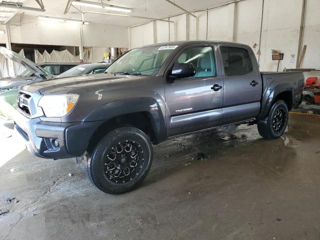  TOYOTA TACOMA 2015 Szary