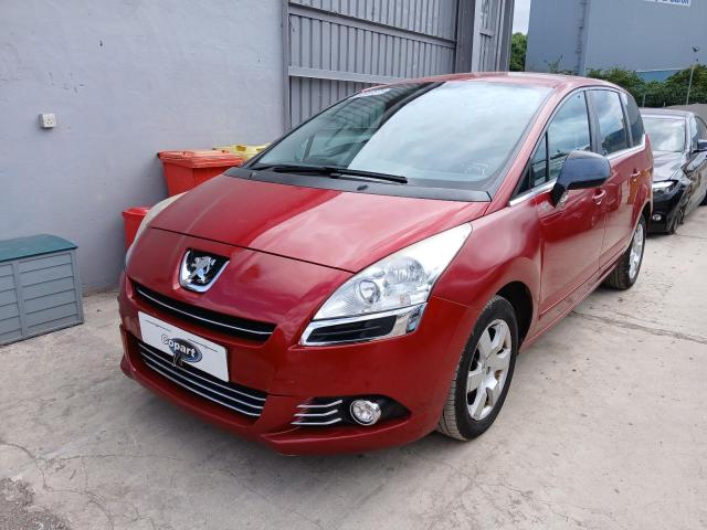 PEUGEOT 5008 FAMIL 2012