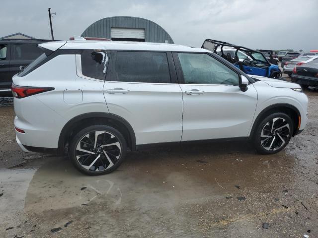  MITSUBISHI OUTLANDER 2022 Белы