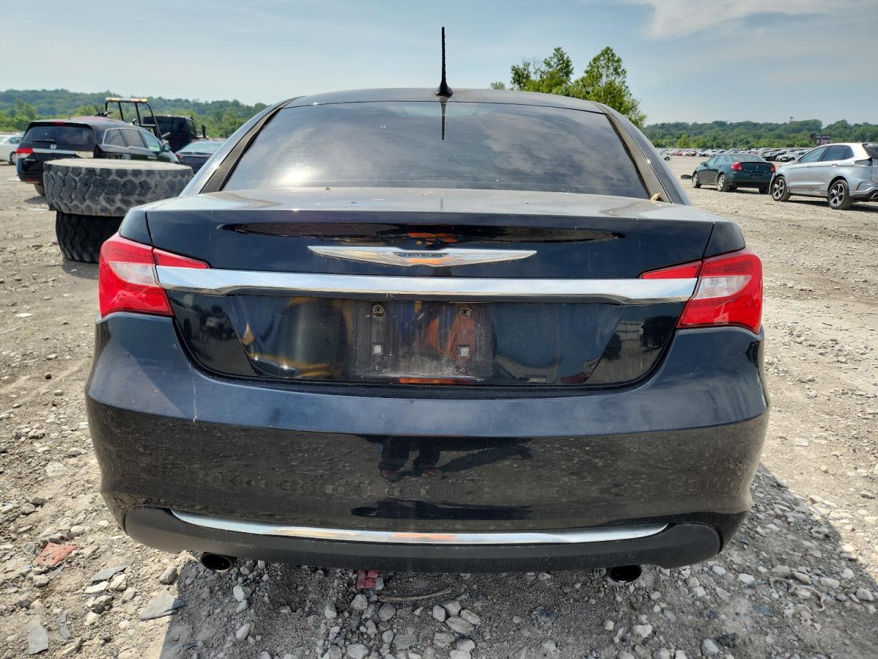 2011 Chrysler 200 Touring VIN: 1C3BC1FG3BN603593 Lot: 61778415