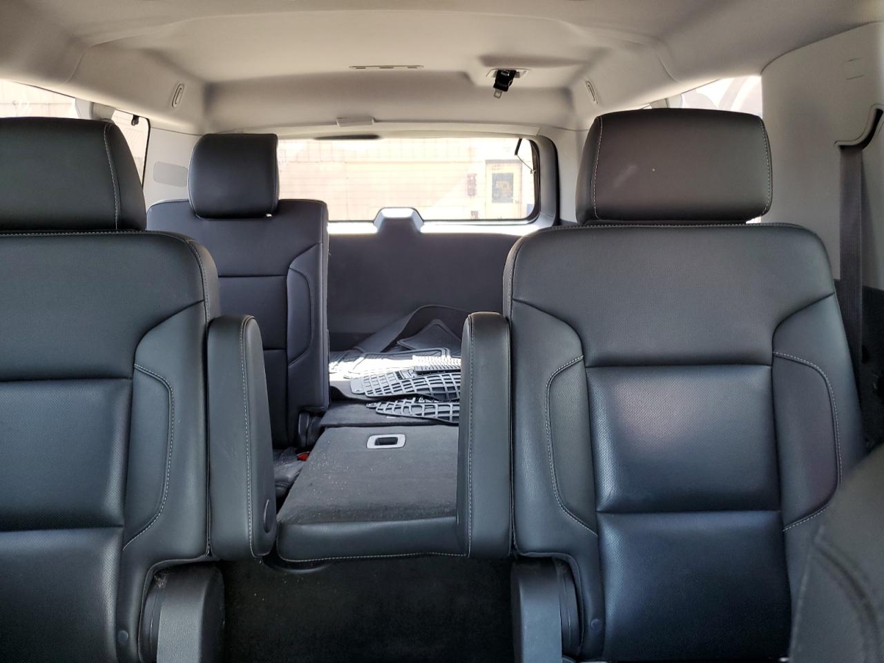 2017 Chevrolet Suburban K1500 Premier VIN: 1GNSKJKC7HR252665 Lot: 60517745