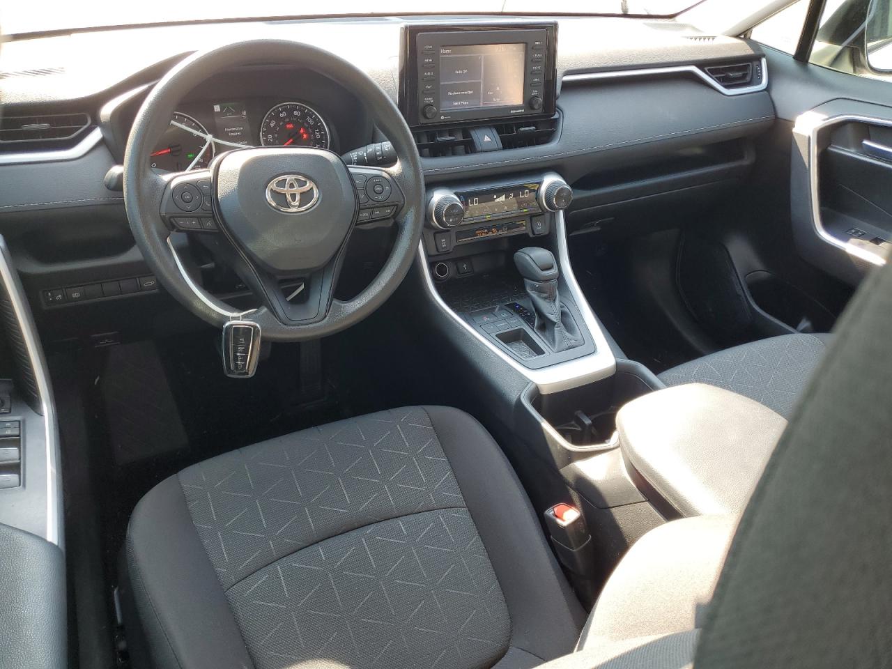 2022 Toyota Rav4 Xle VIN: 2T3W1RFV9NC198029 Lot: 62220325
