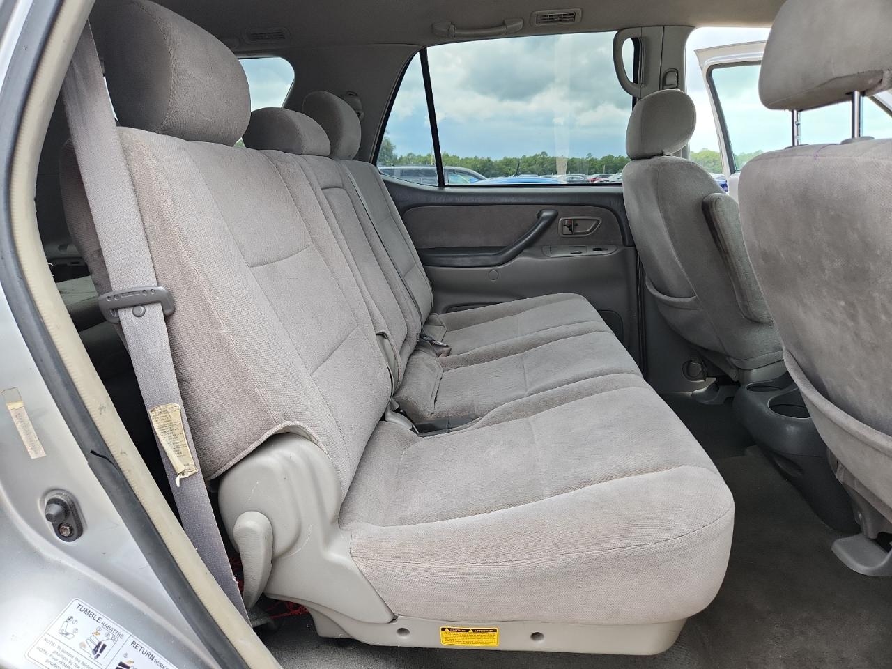 2004 Toyota Sequoia Sr5 VIN: 5TDZT34A54S218263 Lot: 63020745