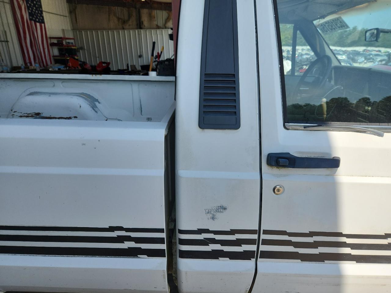 1991 Jeep Comanche Pioneer VIN: 1J7FT36S7ML525280 Lot: 62919515