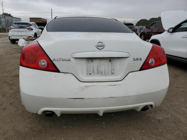 Coupet NISSAN ALTIMA 2013 Biały