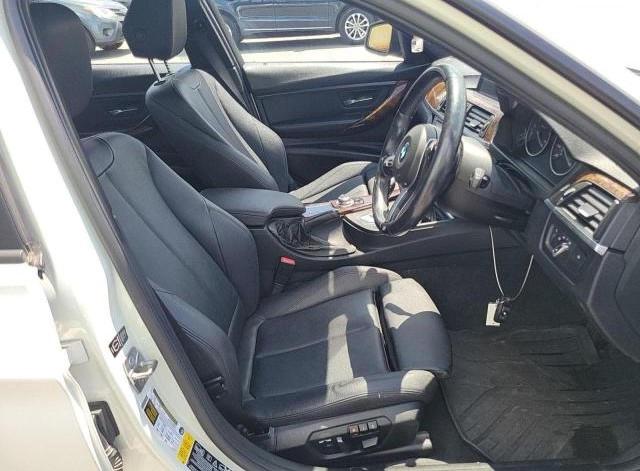 2013 BMW 320 I XDRIVE  