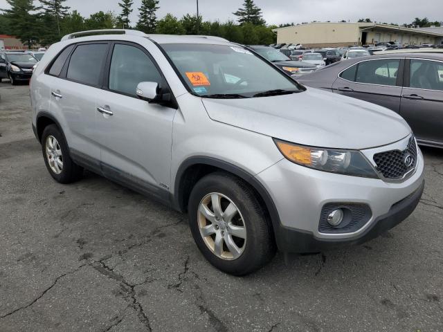  KIA SORENTO 2012 Srebrny