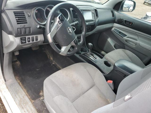  TOYOTA TACOMA 2014 Белый