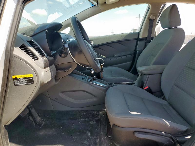  KIA FORTE 2017 Білий