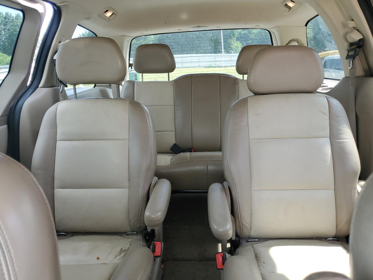 2001 Ford Windstar Limited VIN: 2FMDA58451BA73752 Lot: 62723095