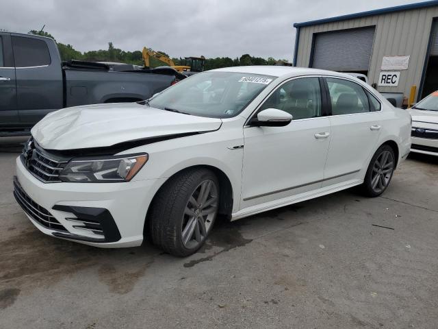 2017 Volkswagen Passat R-Line  