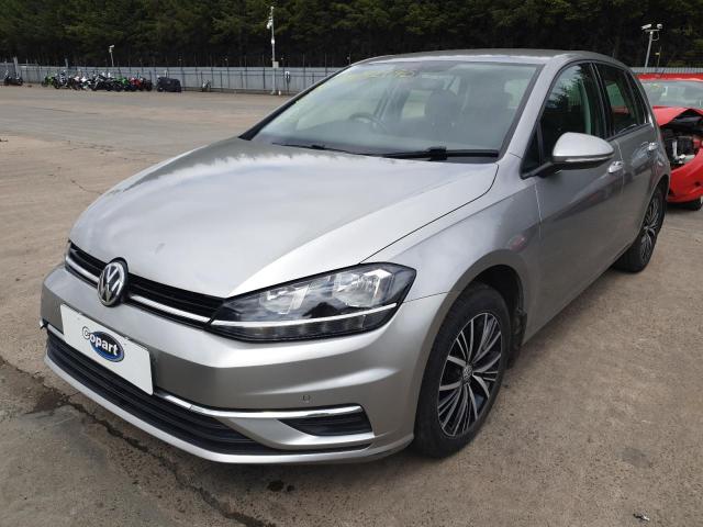 VOLKSWAGEN GOLF SE NA 2018
