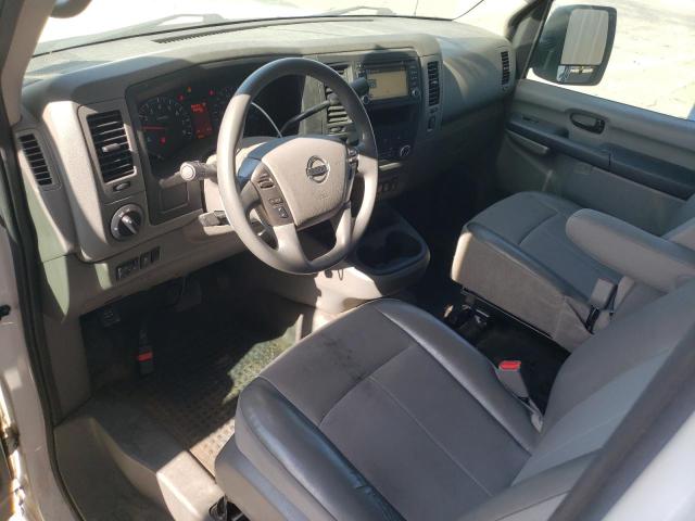  NISSAN NV 2018 Белы