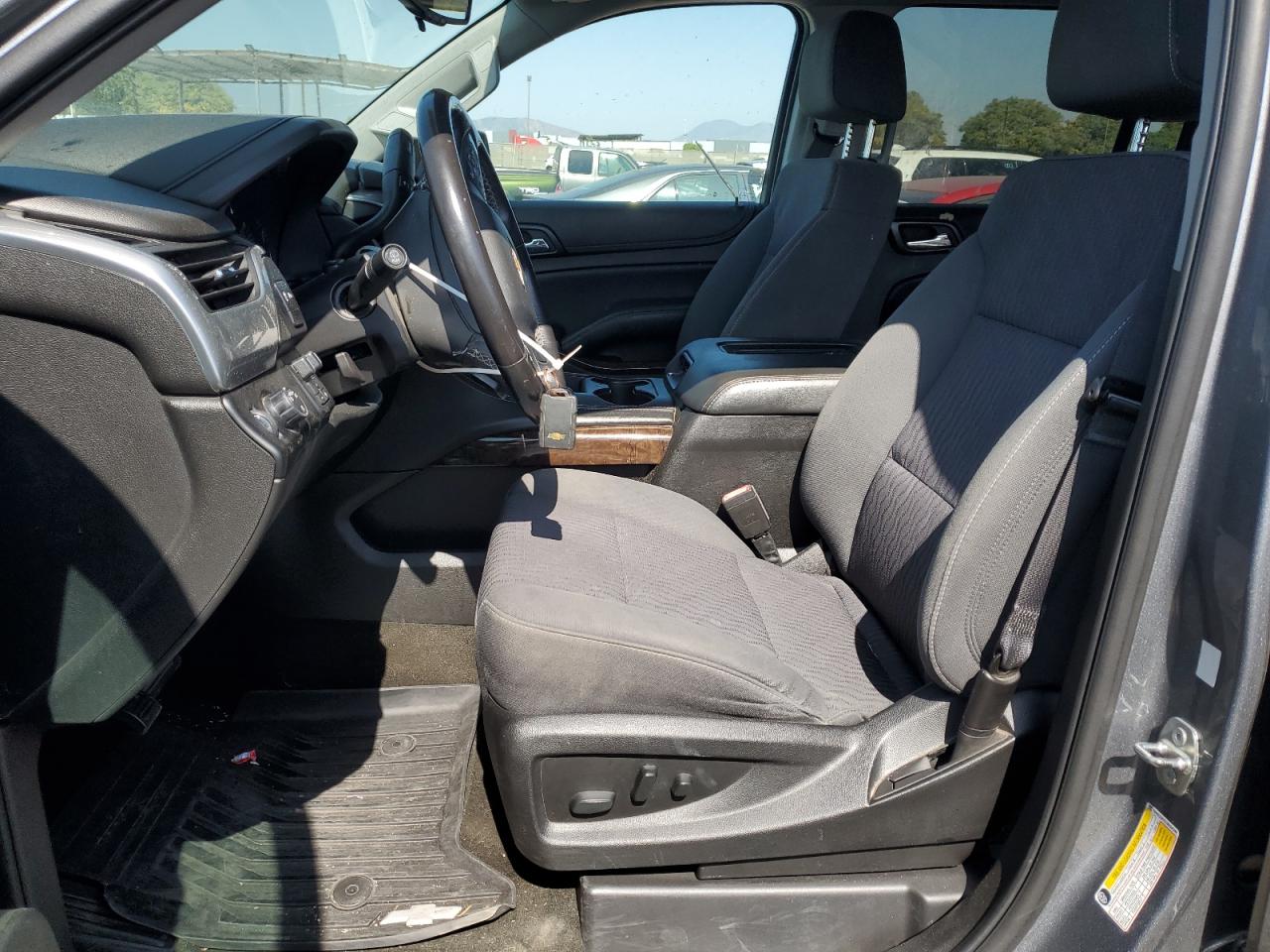 2018 Chevrolet Suburban C1500 Ls VIN: 1GNSCGKC1JR194249 Lot: 61763195