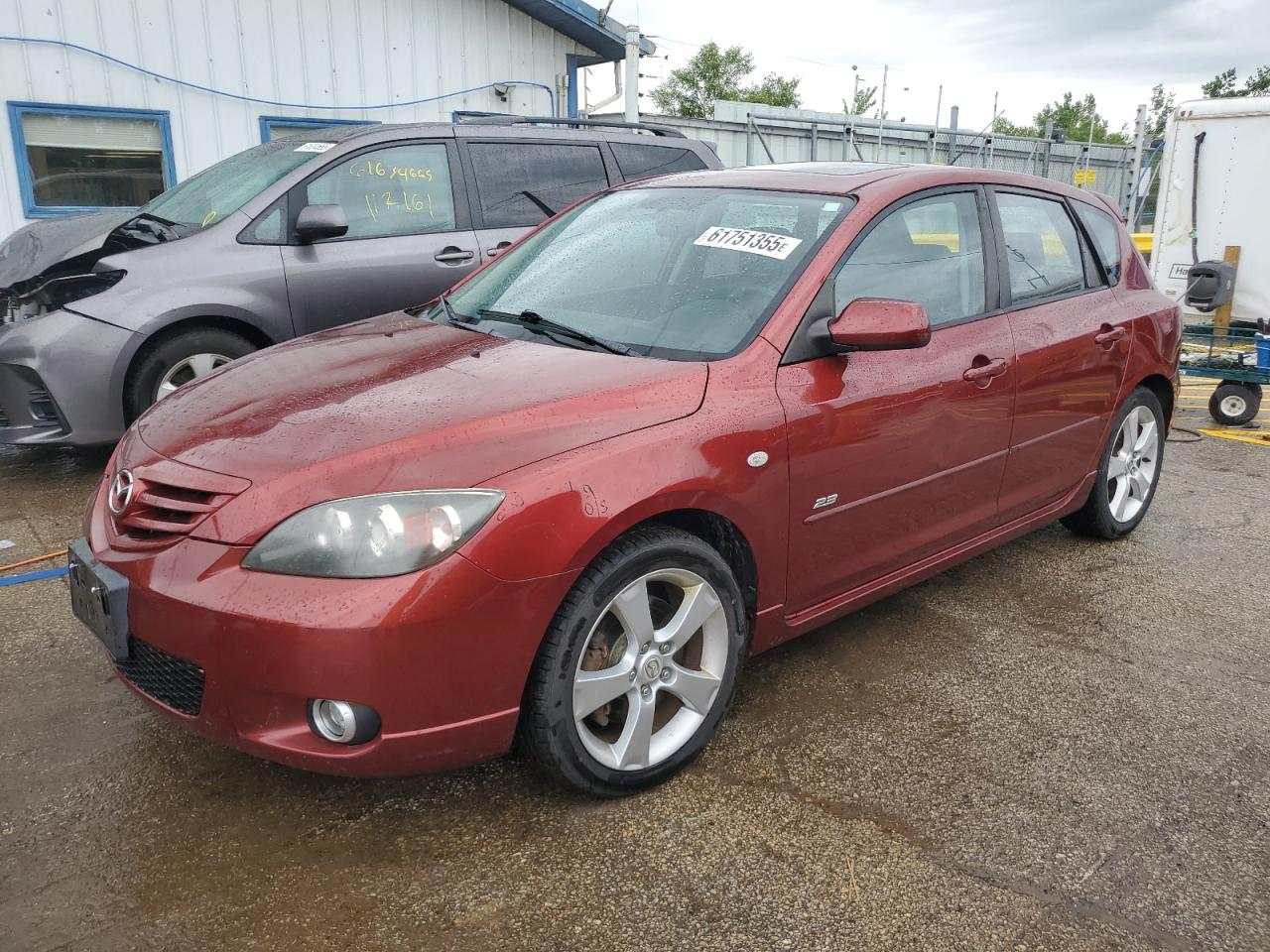 Pekin, IL에서 판매 중인 2006 Mazda 3 Hatchback - Hail