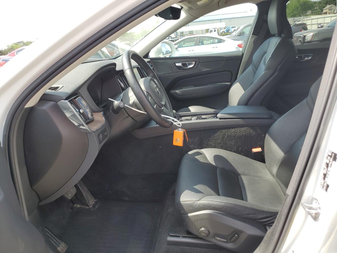 2022 Volvo Xc60 B5 Momentum VIN: YV4L12RK2N1047149 Lot: 62411655