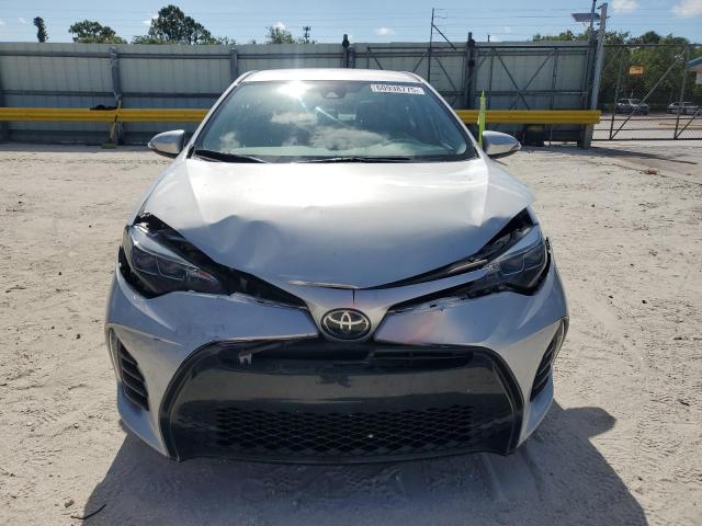  TOYOTA COROLLA 2017 Srebrny