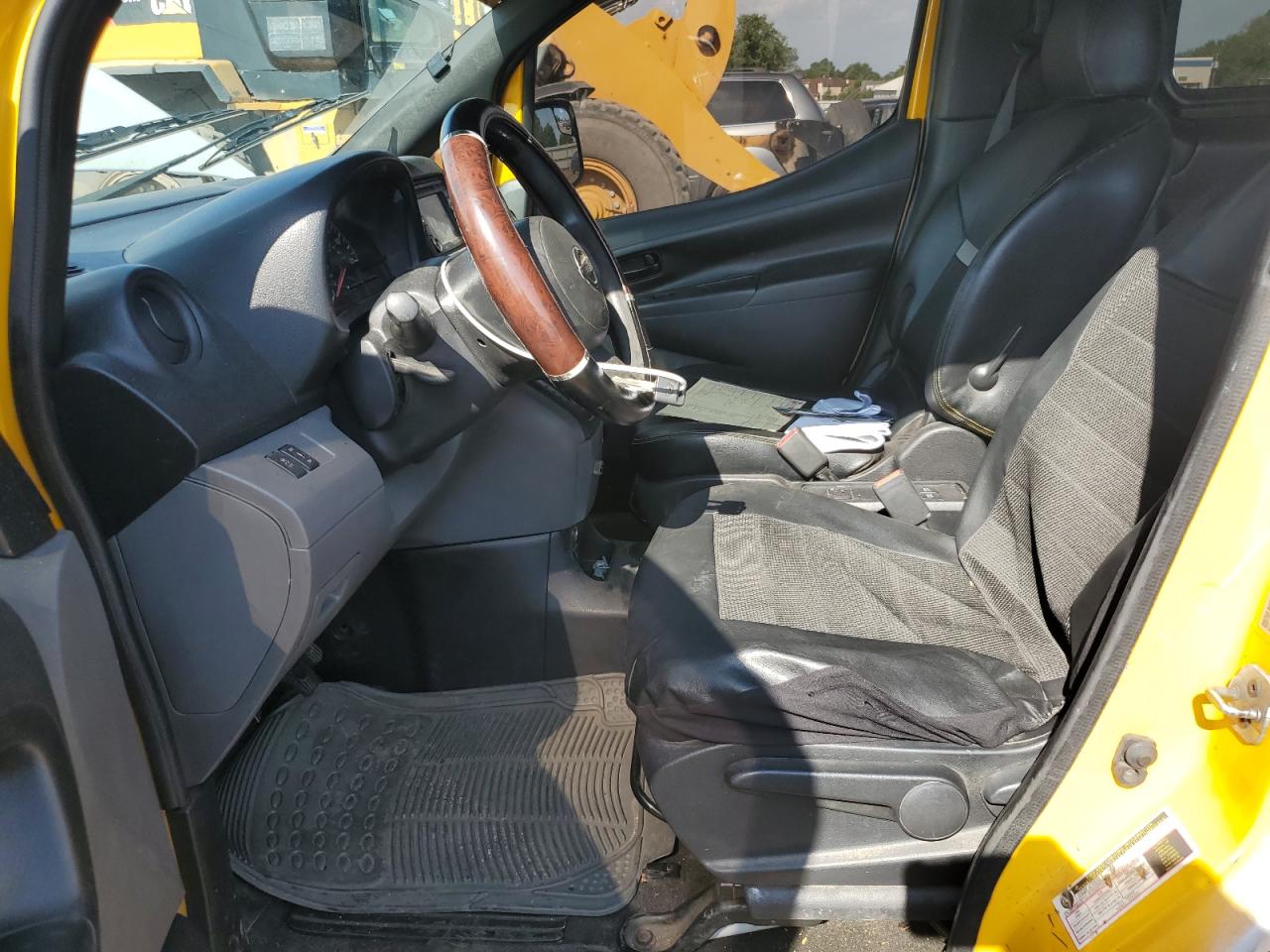2014 Nissan Nv200 Taxi VIN: 3N8CM0JT1EK690436 Lot: 61601355
