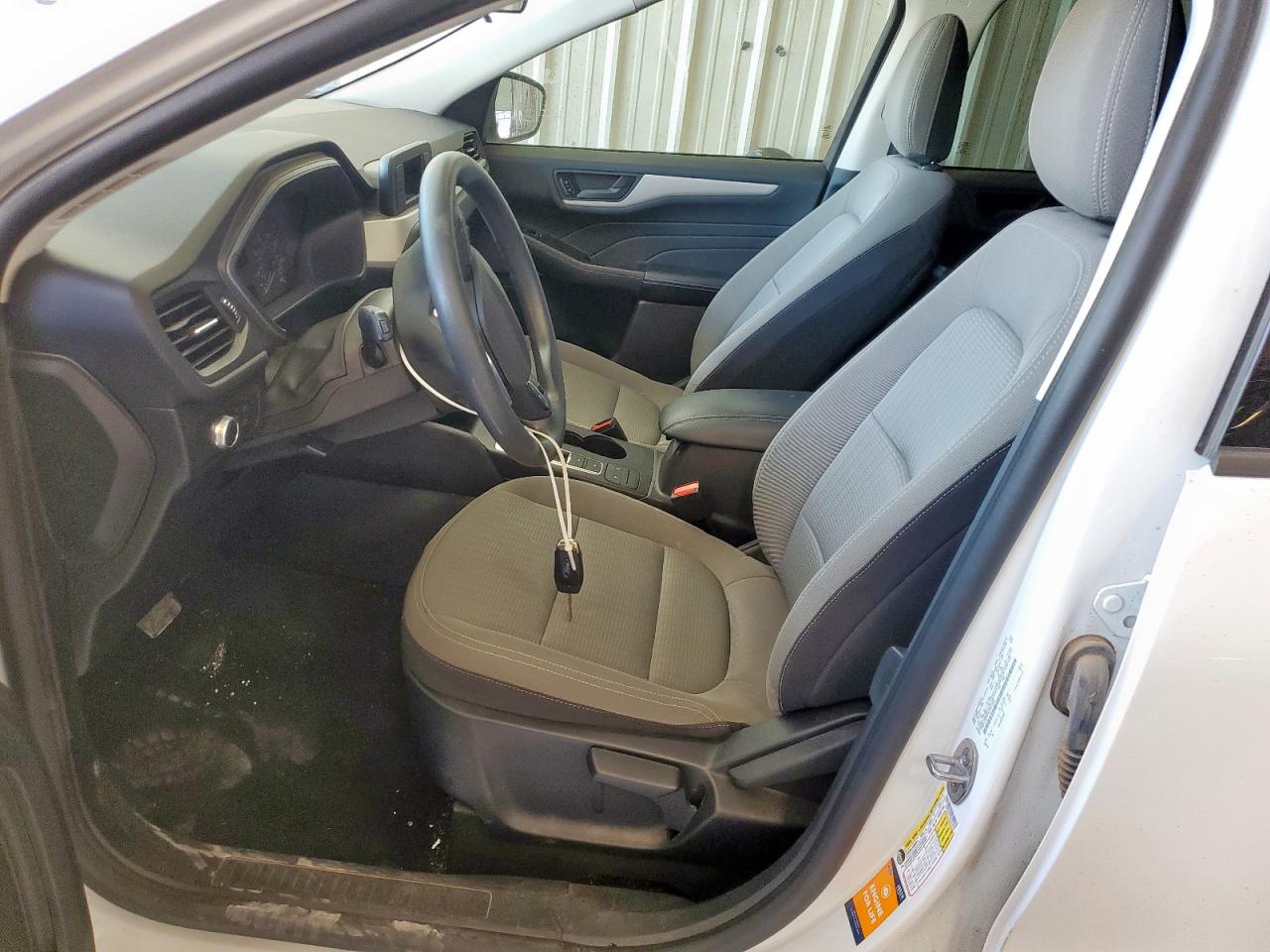 2022 Ford Escape S VIN: 1FMCU0F62NUB22058 Lot: 61419245