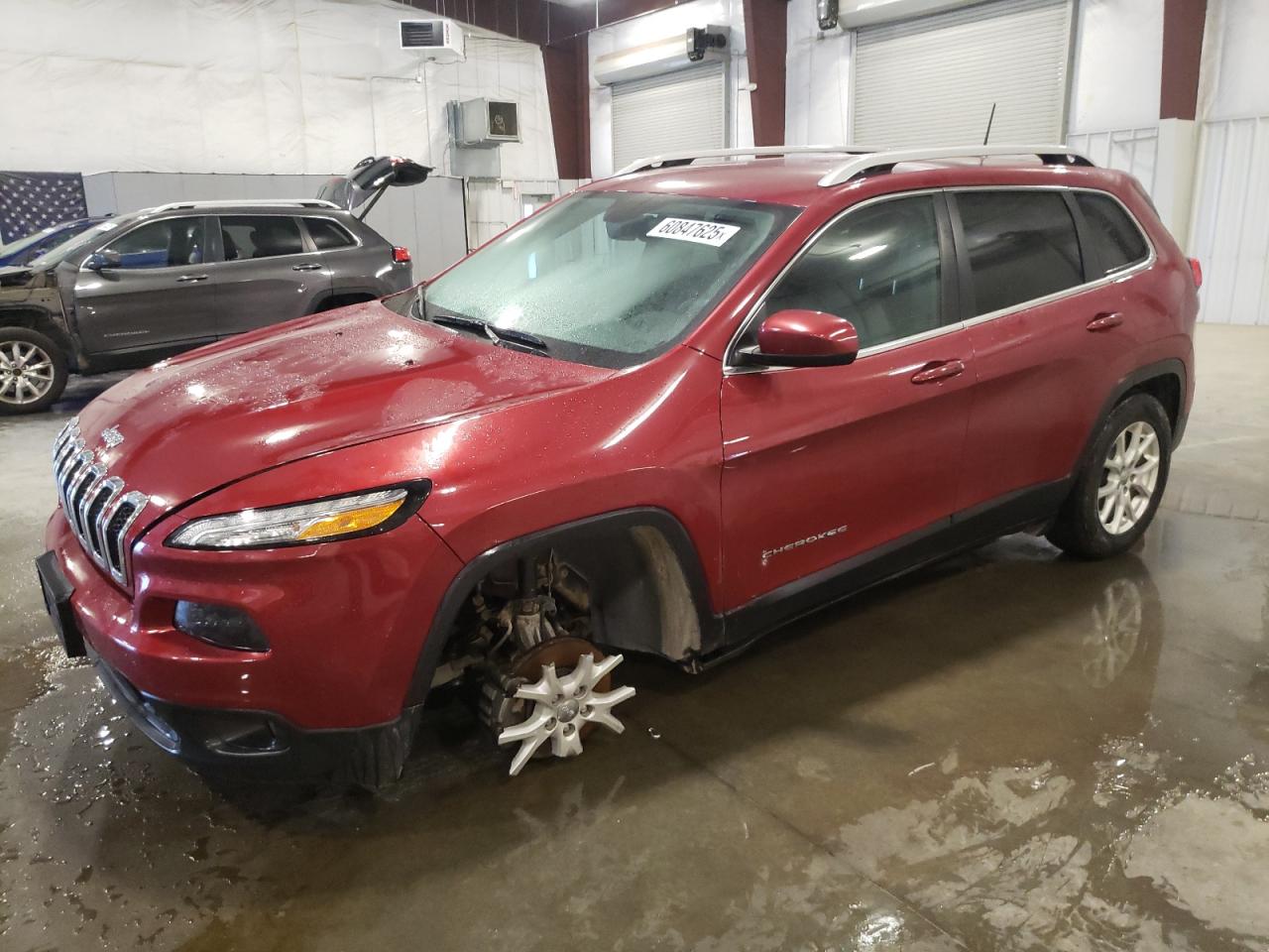 2017 Jeep Cherokee Latitude for Sale in Avon, MN - Front End