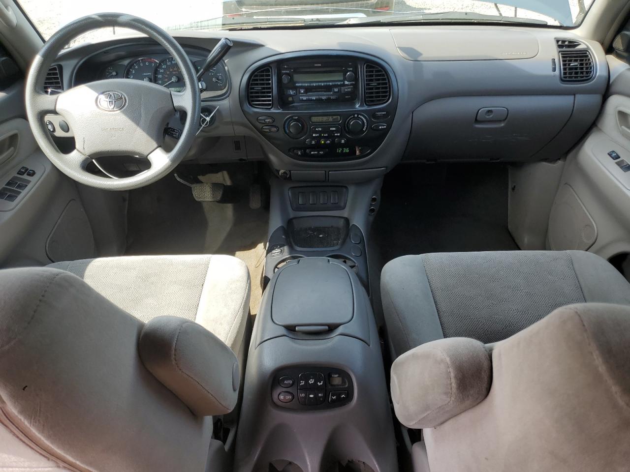 2005 Toyota Sequoia Sr5 VIN: 5TDBT44A95S238248 Lot: 62465975