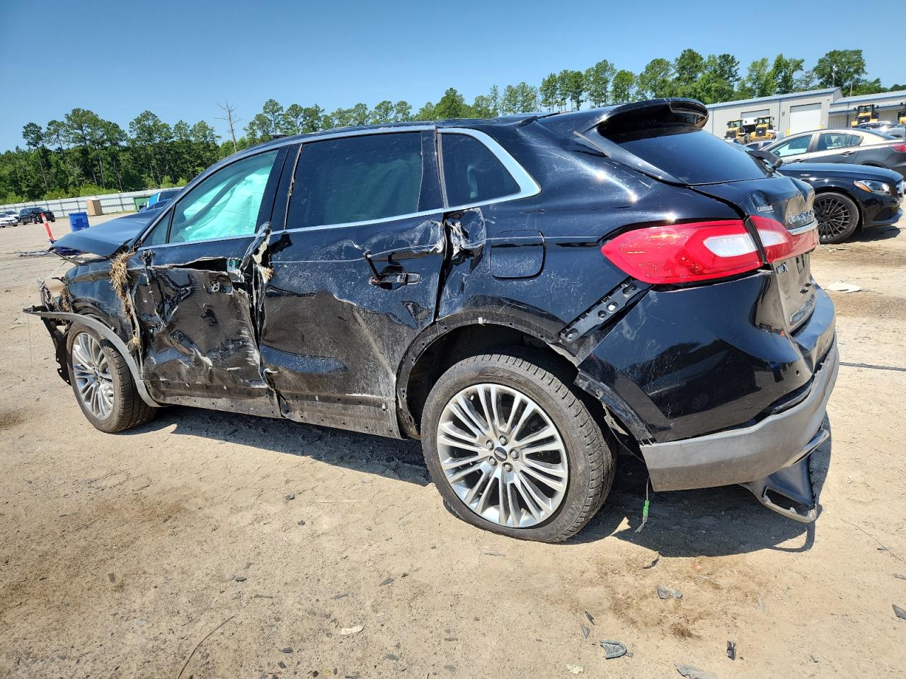 LINCOLN MKX 2018 VIN 2LMPJ8LR2JBL29917 фото 2