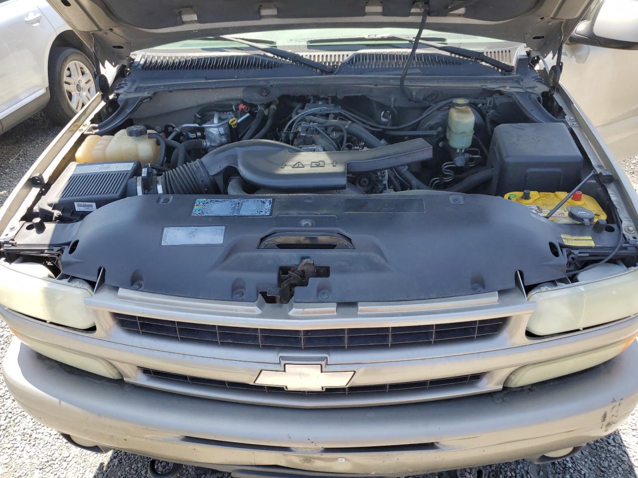 2002 Chevrolet Suburban K1500 VIN: 3GNFK16T82G358318 Lot: 61071145